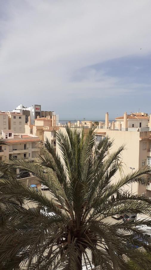 Апартаменты Amplio Piso Al Lado De La Playa En Нерха Экстерьер фото